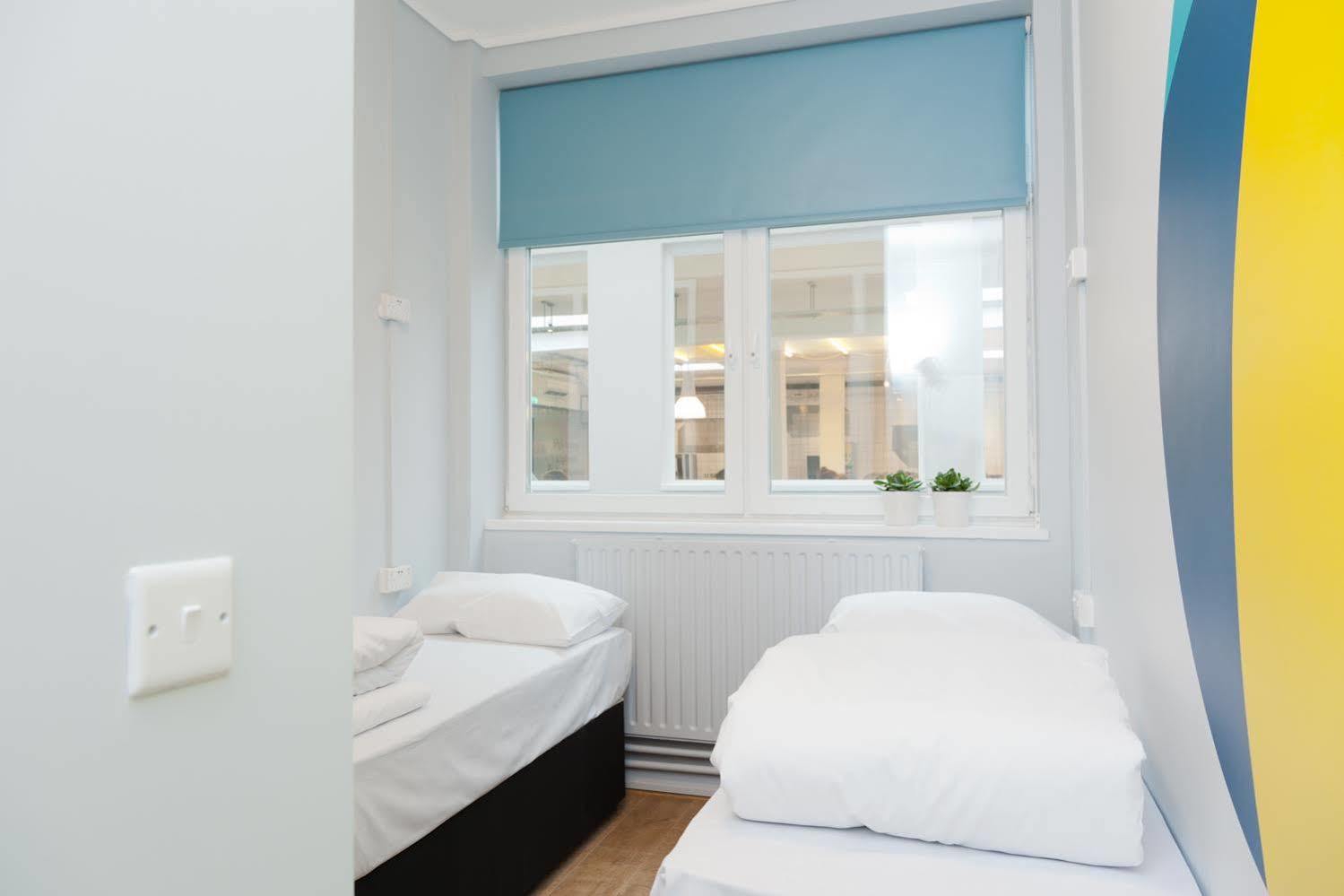 Via Limehouse Hostel London Exterior photo
